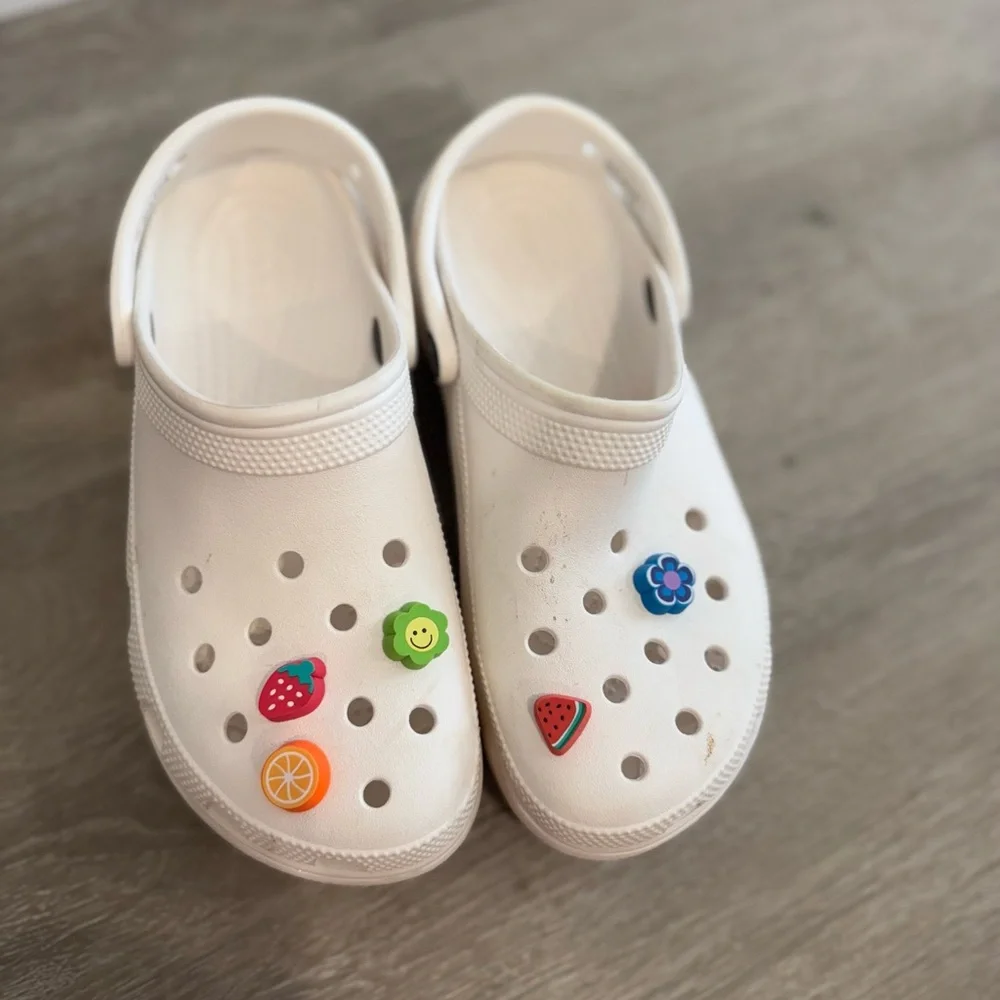 Crocs Classic Platform Clog Women’s White Size 6 - Picture 3 of 7